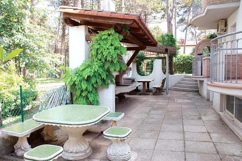 Villa Anny Lignano Sabbiadoro Kültér fotó