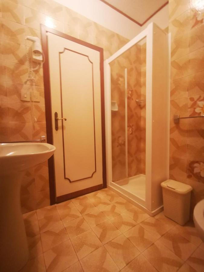 Villa Anny Lignano Sabbiadoro Kültér fotó