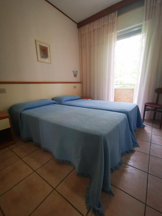 Villa Anny Lignano Sabbiadoro Kültér fotó